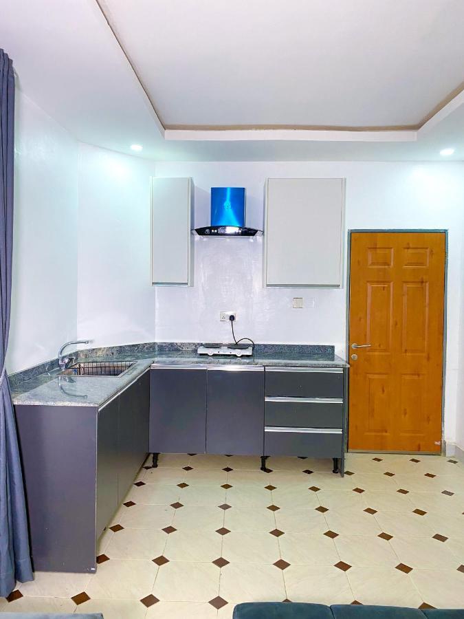 אבוג'ה D & D Apartments מראה חיצוני תמונה