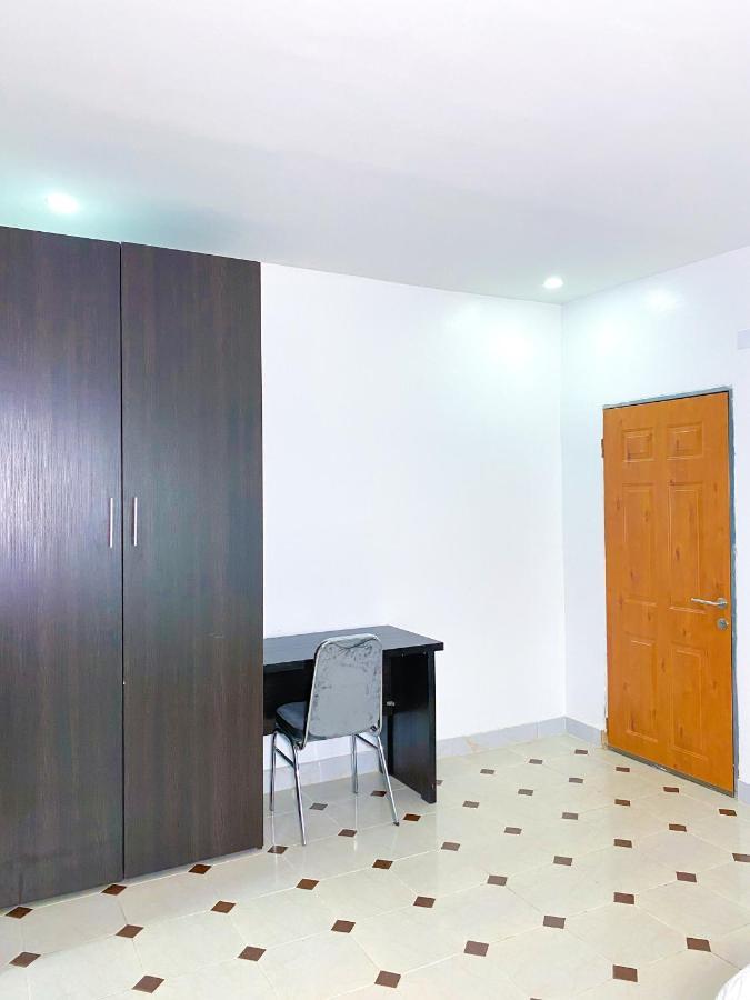 אבוג'ה D & D Apartments מראה חיצוני תמונה