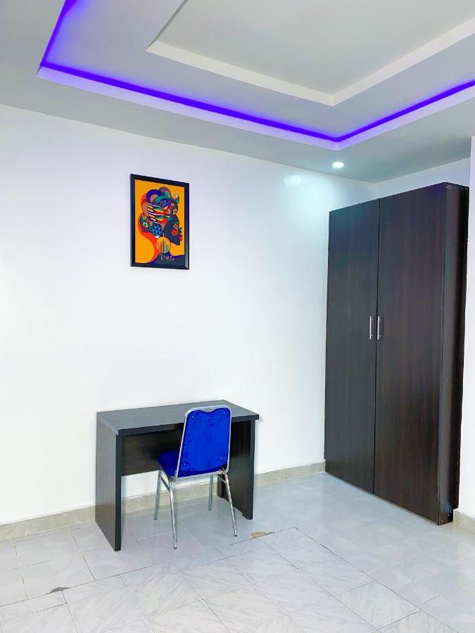 אבוג'ה D & D Apartments מראה חיצוני תמונה